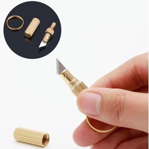 Messing Sleutelhanger met Stanleymes - Mes - Boxcutter - Doossnijder - Outdoor - Survival