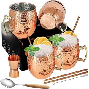 Moscow Muilezel Mokken voor Cocktails Set van 4 Koper Plated Roestvrij Staal Muilezelmokken 18 oz/540 ml met koperen rietjes, Jigger, Lepel, Perfect voor koude dranken Gift (4 stuks)