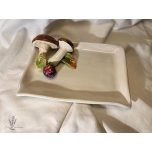 BellaCeramics 1877/FU | bord paddenstoel | servetbord klein vierkant | Italië - Italiaans keramiek servies 23 x 16 cm H 2 cm