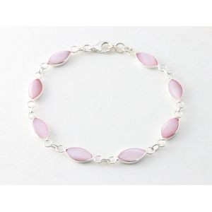 Hoogglans zilveren armband met roze parelmoer
