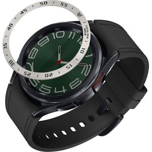 kwmobile Beschermende Ring Samsung Galaxy Watch 6 Classic - 47mm - Zilver/Zwart