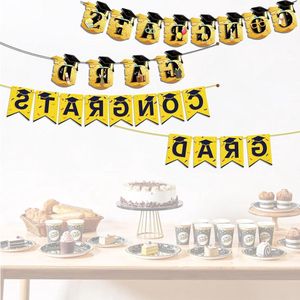 Elegante vrijgezellendecoratie- Afscheidingsfeestversiering voor afstuderen .