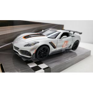 2019 Chevrolet Corvette ZR1 #2 Silver with Black and Orange Stripes ""GT Racing"" Series 1/24 Diecast Model Car by Motormax