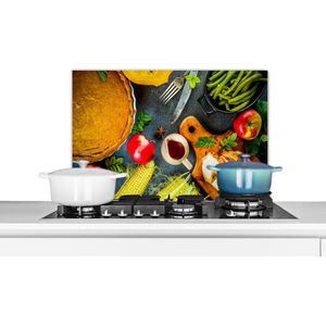 Spatscherm keuken 70x50 cm - Kookplaat achterwand Groente - Kruiden - Bestek - Taart - Muurbeschermer - Spatwand fornuis - Hoogwaardig aluminium