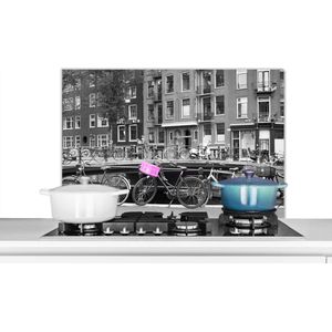 Spatscherm keuken 80x55 cm - Kookplaat achterwand Amsterdamse grachten met roze fietskrat - Muurbeschermer - Spatwand fornuis - Hoogwaardig aluminium
