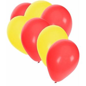 30x ballonnen geel en rood - 27 cm - gele / rode versiering