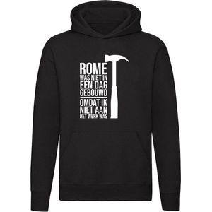 Rome was niet in een dag gebouwd omdat ik niet aan het werk was | hard werken | werk | succes | motivatie | humor | grap | grappig | italie | Unisex | Trui | Sweater | Hoodie | Capuchon | Zwart