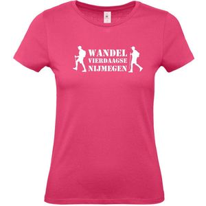 Dames T-shirt Wandel vierdaagse NIjmegen met wandelaars |Wandelvierdaagse | vierdaagse Nijmegen | Roze woensdag | Roze | maat XS