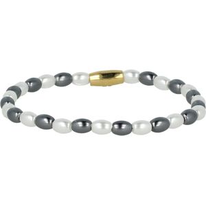 My Bendel Goudkleurige elastische armband met witte en zwarte parel - Goudkleurige elastische armband met ovale zwarte/witte parels - Met luxe cadeauverpakking