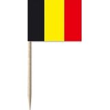 150x Cocktailprikkers België 8 cm vlaggetje landen decoratie - Houten spiesjes met papieren vlaggetje - Wegwerp prikkertjes