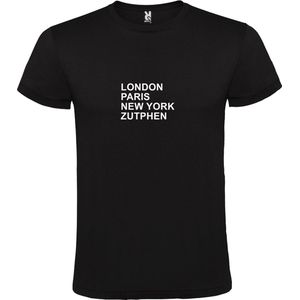 Zwart T-Shirt met “ LONDON, PARIS, NEW YORK, ZUTPHEN “ Afbeelding Wit Size XXXXXL
