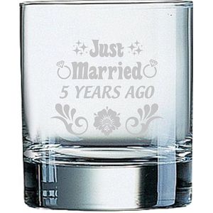Gegraveerde Whiskeyglas 20cl Just Married 5 years ago