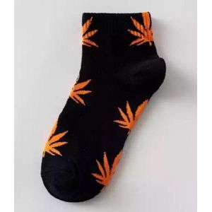 Wiet enkelsokken - Cannabis enkelsokken - Wietsokken - Cannabissokken - zwart-oranje - Unisex Enkelsokken - Maat 36-45