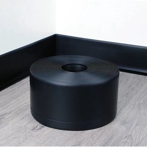 PVC 100 x 20mm x 25m zachte plint zelfklevend , zwarte vouwstrip, hoekbalk x 1 rol