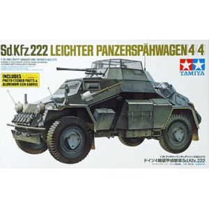 1:35 Tamiya 35270 Sd.Kfz. 222 Leichter Panzerspähwagen (4x4) w/Photo-etch Plastic Modelbouwpakket