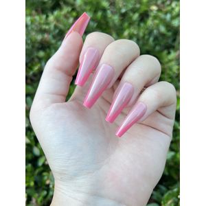 Roze french nagels - plaknagels - nagellijm - plaktabs - lang