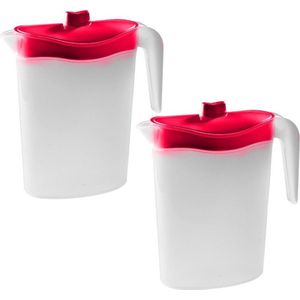 4x Waterkannen/sapkannen met roze deksel 1,5 liter 9 x 21 x 23 cm kunststof - Compact formaat schenkkannen die in de koelkastdeur past - Sapkannen/waterkannen/schenkkannen/limonadekannen