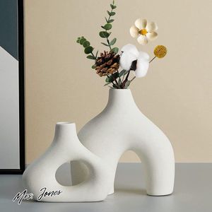 Mrs. Jones Premium Collection - Witte keramische vaas set van 2 - Modern - Boho - Nordic - Minimalistisch - Decoratief - Woonkamer