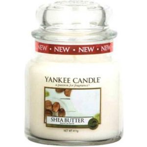 Yankee Candle Geurkaars Medium Shea Butter - 13 cm / ø 11 cm