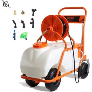 Gazonsproeier - Druksproeier op Wielen - Tankwagensproeier - Onkruidspuit - Tuinspuit - Sproeimachine - Druksproeier - Tuinsproeier - Accu Sproeier - Sproeiwagen met Slanghaspel - 60 Liter Tank - 90 PSI Druk - Met Accu en 8 Sproeikoppen