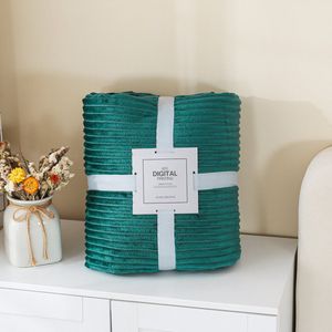 CMJ - Cozy Fleece Deken - Groen - 150 x 200 - Luxe - Plaid - Voor op bed of de bank