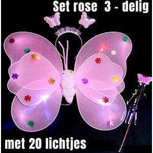 Allernieuwste.nl® 3-Delige SET Lichtgevende Vlinder Vleugeltjes met 20 Gekleurde Lampjes - Vlindervleugels + Diadeem + Toverstaf voor Meisjes- 35 x 48 cm Rose