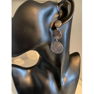 Emery rose ronde oorbellen | Moederdag | Verjaardagscadeau| Cadeautje| Valentijnsdag| Kado | sieraden | vaderdag | oorbellen | oorsieraden