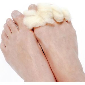 Texel Pedicure wol - Voeten Schapenwol - voetverzorging - Hielspoor - Blaren - Eelt - Likdoorn - pijnlijke voeten – 100 gram.