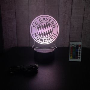 Klarigo®️ Nachtlamp – 3D LED Lamp Illusie – 16 Kleuren – Bureaulamp – FC Bayern München - Voetbal – Nachtlampje Kinderen – Creative lamp - Afstandsbediening