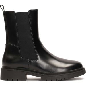 Black leather women's Chelsea boots
