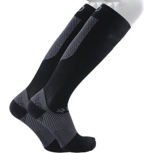 OS1st FS4+ fasciitis plantaris sport compressiesokken maat M (37.5-43) – zwart – hielspoor – achillespeesontsteking – hielpijn – pijn aan de voetboog – naadloos