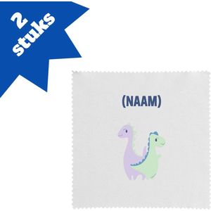 Akyol - 2 dino's met eigen naam brillendoekjes - Dinosaurus - kinderen/dino liefhebber - verjaardagscadeau - cadeau - kado - geschenk - verjaardag - 17,8 bij 17,8 cm - 2 stuks