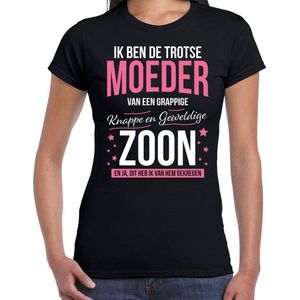 Trotse moeder zoon cadeau t-shirt zwart voor dames - verjaardag Moederdag - cadeau bedank shirt