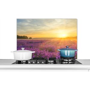 Spatscherm - Bloemen - Zon - Lavendel - Bomen - Landschap - Spatwand - 80x55 cm - Keuken decoratie - Spatscherm keuken - Achterwand keuken - Muurbeschermer