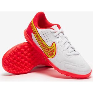 Nike Legend 9 Club Turf Maat: 38,5