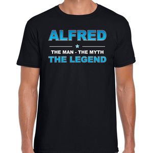 Naam cadeau Alfred - The man, The myth the legend t-shirt zwart voor heren - Cadeau shirt voor o.a verjaardag/ vaderdag/ pensioen/ geslaagd/ bedankt M