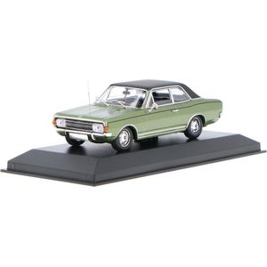 Opel Commodore A 1970 - 1:43 - MaXichamps