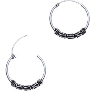 Zilveren Bali hoops met slingertjes, 21 mm