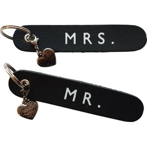 Sleutelhangers MR. en MRS. leer + bedels hart