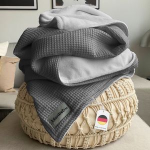Fleece knuffeldeken - Handmade in Germany- Wafelkatoen en Wellness Fleece - 145x210 com - Grijs & Blauwgrijs - 1 of 2 personen