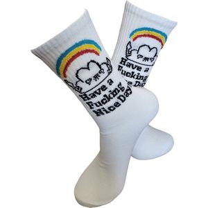 Verjaardags cadeau - Have a Nice Day Sokken - vrolijke sokken - witte sokken - tennis sokken - sport sokken - valentijns cadeau - sokken met tekst - aparte sokken - grappige sokken - Socks waar je Happy van wordt - maat 37-44