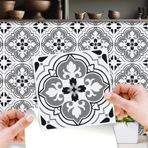 Zelfklevende Tegelstickers Antieke Bloemen Waterdicht voor Keuken en Badkamer - 24 Stuks 15x15 cm
