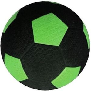Rubberen straatvoetbal (zwart-groen)