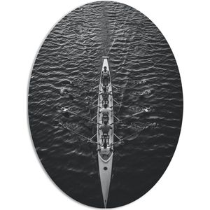 WallClassics - PVC Schuimplaat Ovaal - Bovenaanzicht van Groeps Kano met Vijf Zeilers - 72x96 cm Foto op Ovaal (Met Ophangsysteem)