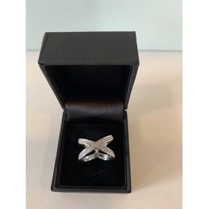 Schitterende Zilveren Bridge Ring met Swarovski ® Zirkonia 17.25 mm. (maat 54) model 190
