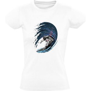 Astronaut Surfen Dames T-shirt - ruimte - planeet - zee - ruimtevaart - space - sterren