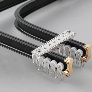 Flexibele Aluminium Gordijnrail voor Douche en Raamdecoratie - Duurzaam en Buigbaar, 5 m, Zwart