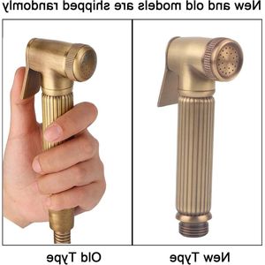 Vintage Messing Handheld Bidet Sproeier Sproeikop - Beugel Slang Kit - Badkamer Accessoires - Bidet Kranen - Retro Stijl Item - Content .
