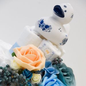 Pampertaart / Luiertaart met bloemen M - Jongen - 32 luiers - 3 laags - Blauw