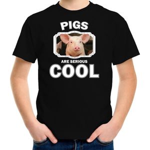 Dieren varkens t-shirt zwart kinderen - pigs are serious cool shirt  jongens/ meisjes - cadeau shirt varken/ varkens liefhebber - kinderkleding / kleding 122/128